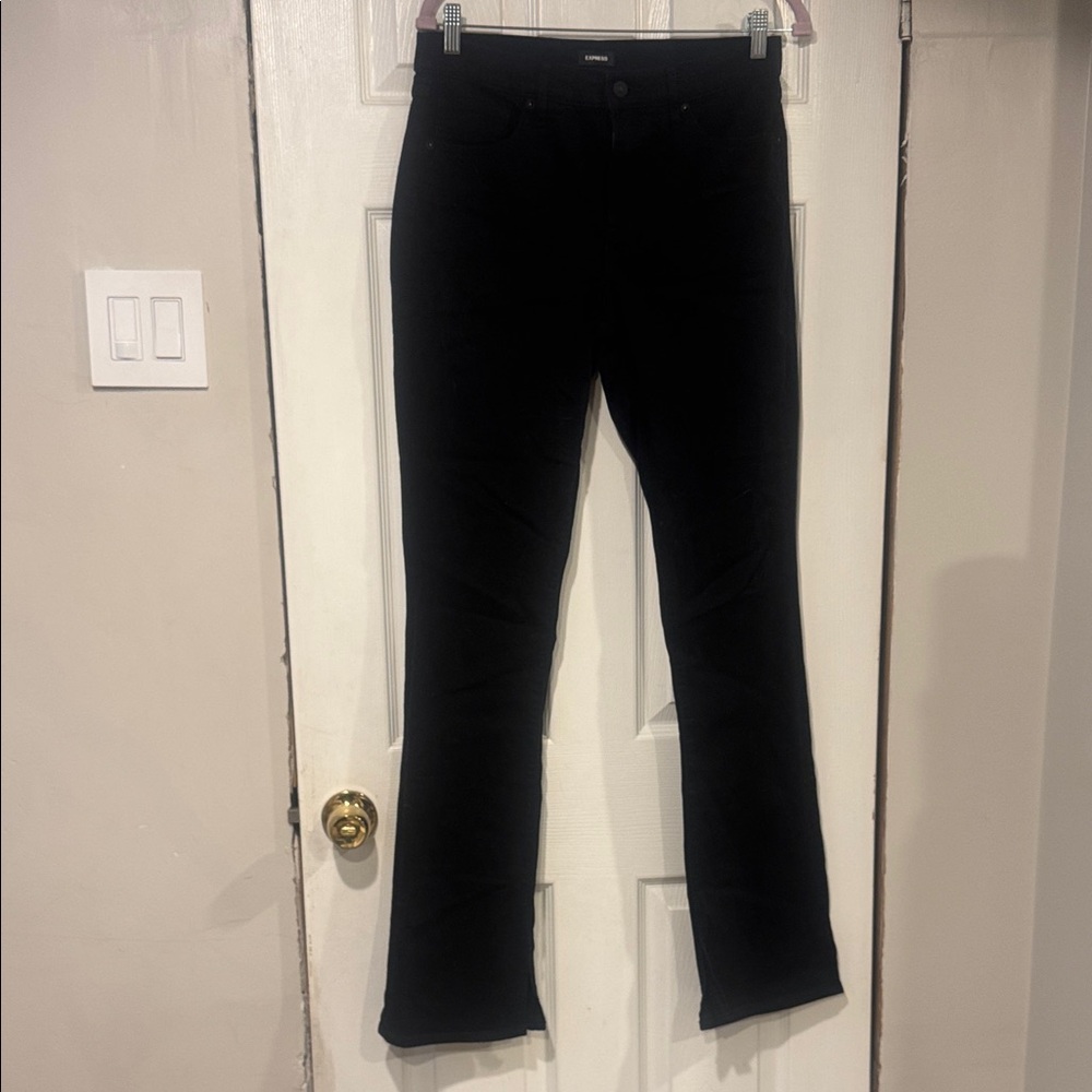Express 10L Skyscraper Mid Rise Black Jeans